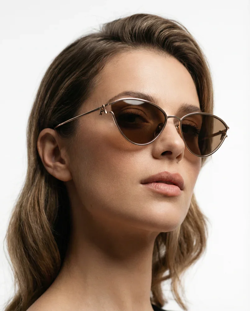 MISS ARROGATE 10 Sunglasses - Image 2